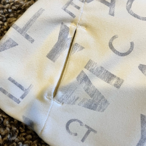 Zyia Zip Up size Medium - Picture 7 of 8